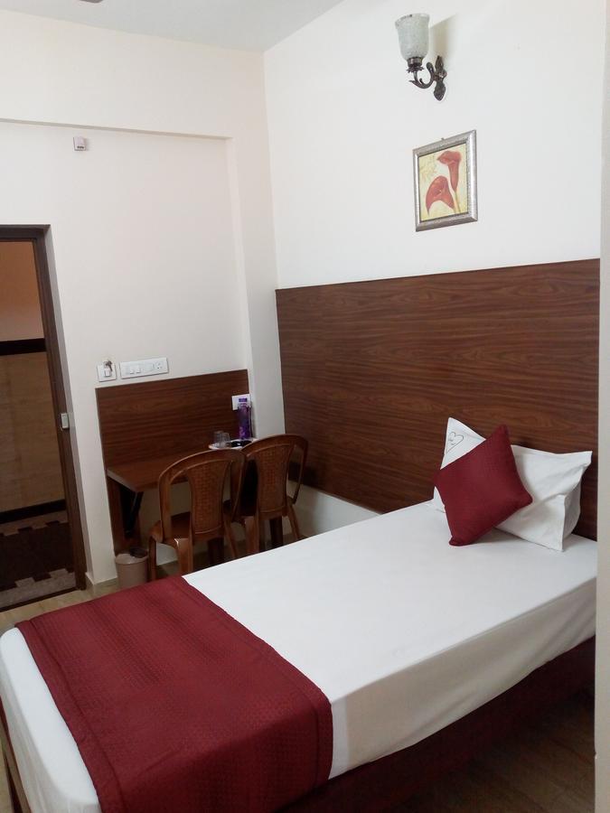 Hotel Lovely Nest Coimbatore Eksteriør bilde