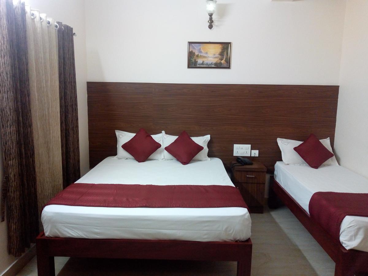 Hotel Lovely Nest Coimbatore Eksteriør bilde